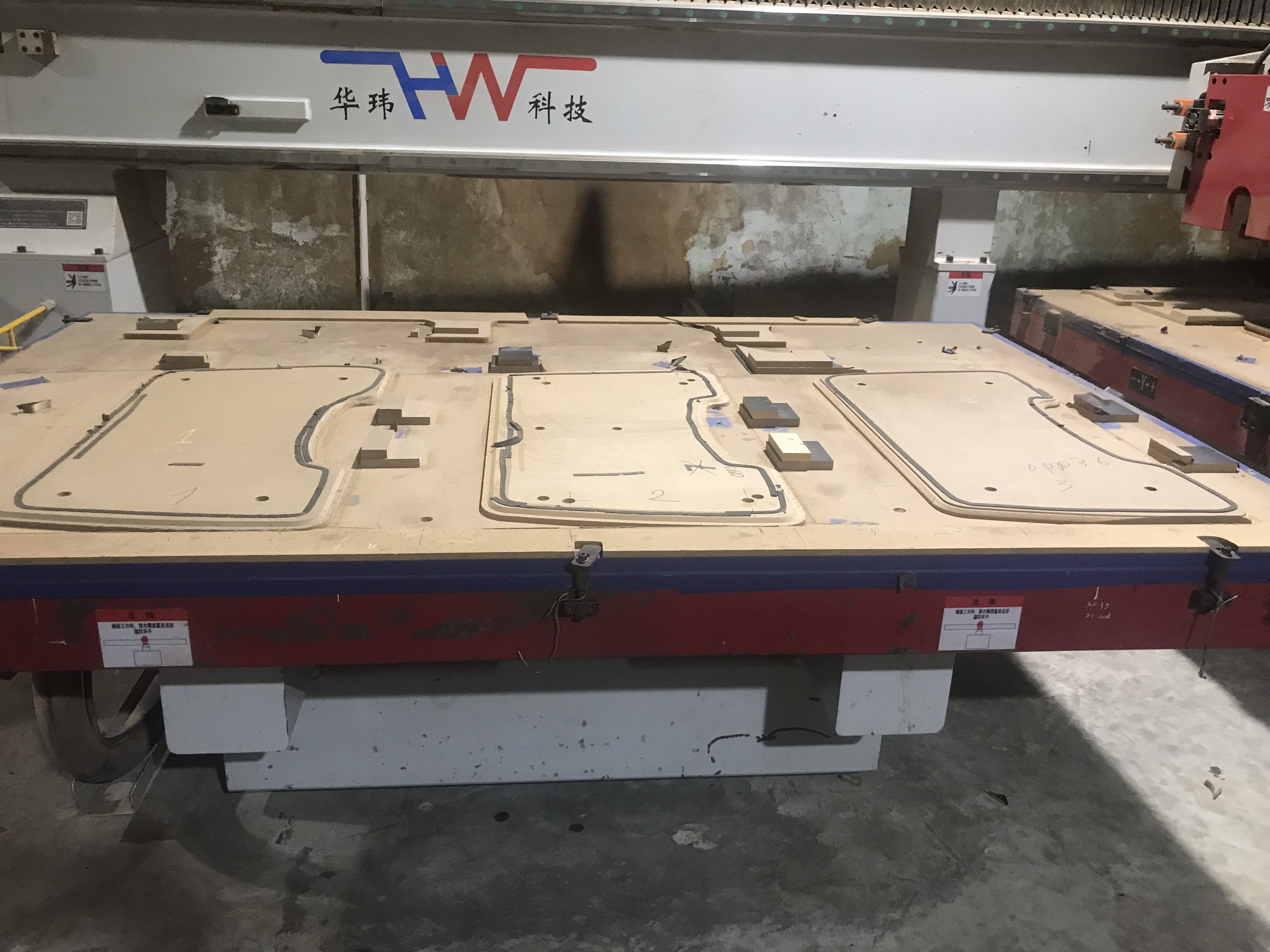 Wood cutting machine 4.jpg